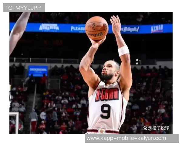 狄龙琼斯三双表现耀眼却无力救主球队失利26分12板10助成空砍英雄