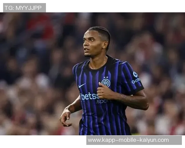 阿坎吉自信球队有实力晋级世界杯期待米兰德比首球成就辉煌