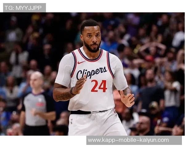 鲍威尔狂砍34分创生涯新高9记三分全明星之路愈加稳固