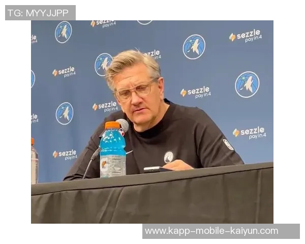 芬奇透露麦克丹尼尔斯脚踝伤势恢复良好今日参与部分训练状态良好