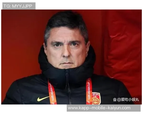 中国足球决赛失利并非终点安东尼奥肩负两大重任重振球队士气 中国足球决赛失利并非终点安东尼奥肩负两大重任重振球队士气